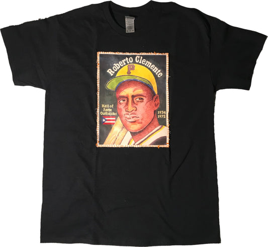 Roberto Clemente T-Shirt | Art painted by Em and Ahr